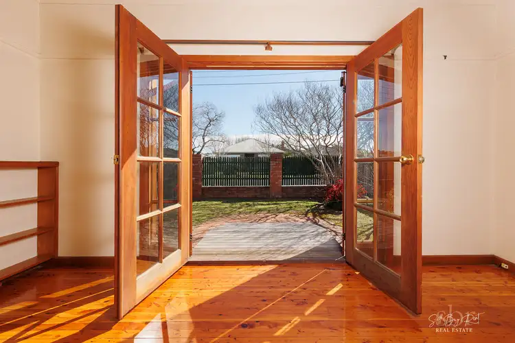 Fifth view of Homely house listing, 10 CHARLES STREET, Wodonga VIC 3690