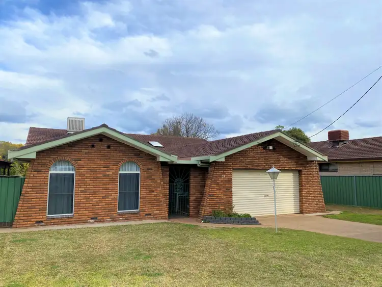 23 Moonah Street, Dubbo NSW 2830
