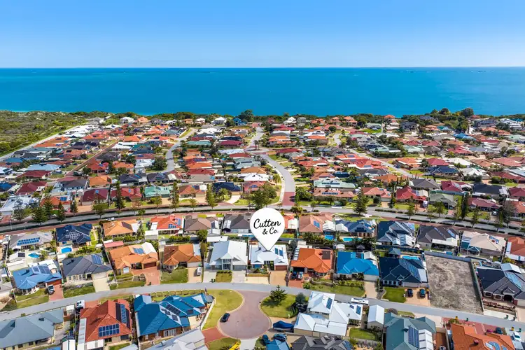25 Sainte Maxime Avenue, Port Kennedy WA 6172