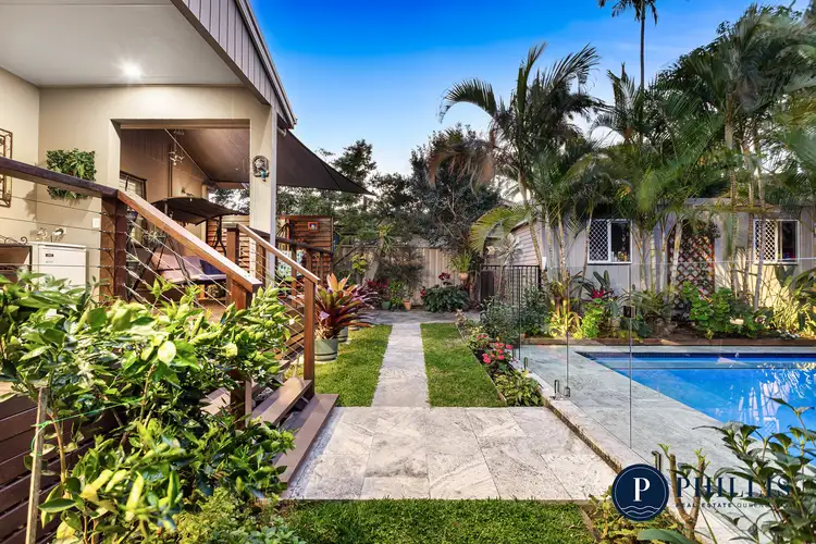 11 First Avenue, Labrador QLD 4215