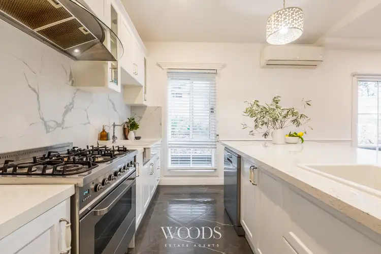 Fifth view of Homely house listing, 2 Bradshaw Drive, Healesville VIC 3777
