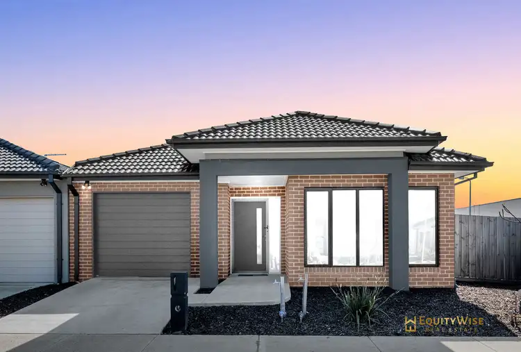 31 Eshal Crescent, Wyndham Vale VIC 3024