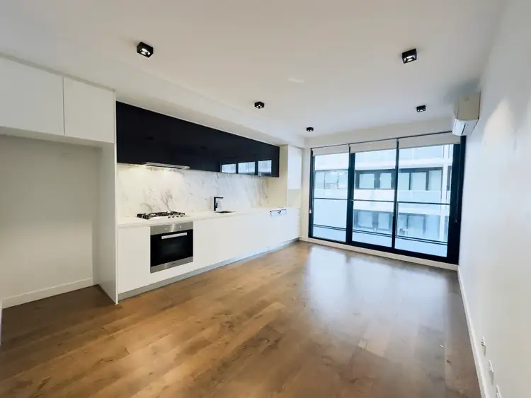 101 Tram Road