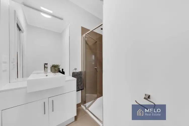 Sixth view of Homely townhouse listing, 18 Davis Street, Preston VIC 3072