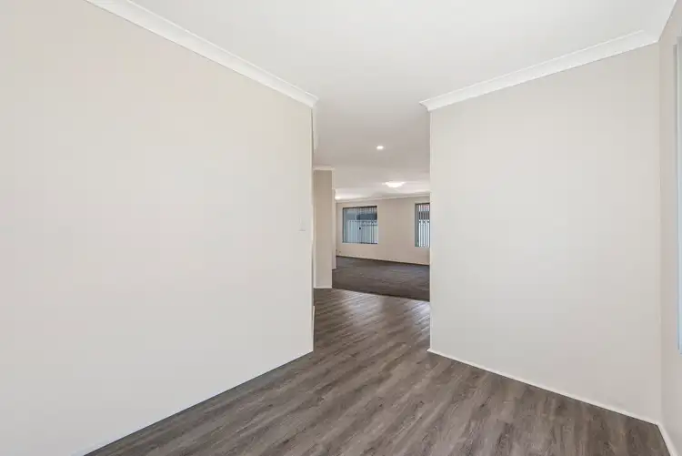 Sixth view of Homely house listing, 28 L'Esterel Way, Port Kennedy WA 6172