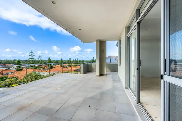 Second view of Homely house listing, 6/26 Caspian Drive, Wannanup WA 6210