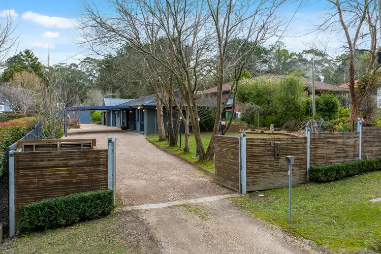 Main view of Homely house listing, 10 Hotham Avenue, Mount Macedon VIC 3441