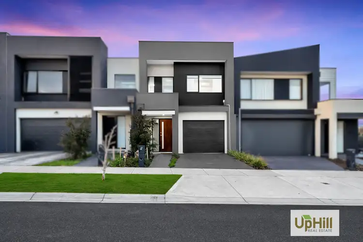62 Union Street, Clyde North VIC 3978