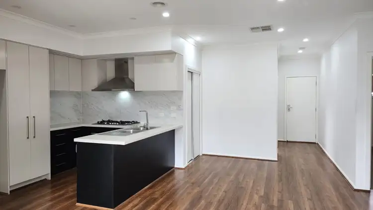 2/29 Cassowary Avenue, Werribee VIC 3030