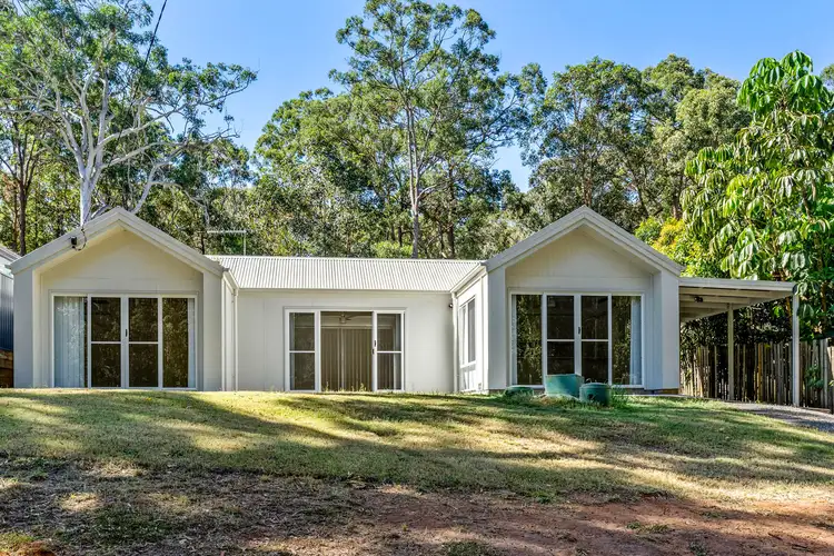 65 Waikiki Beach Road, Russell Island QLD 4184