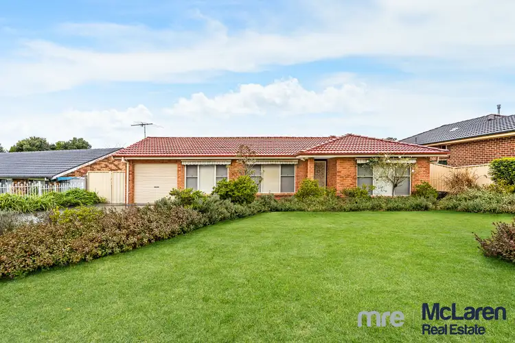 33 Columbia Street, Kearns NSW 2558