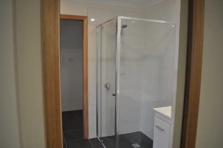 Seventh view of Homely unit listing, 4/503 Hanel Street, East Albury NSW 2640