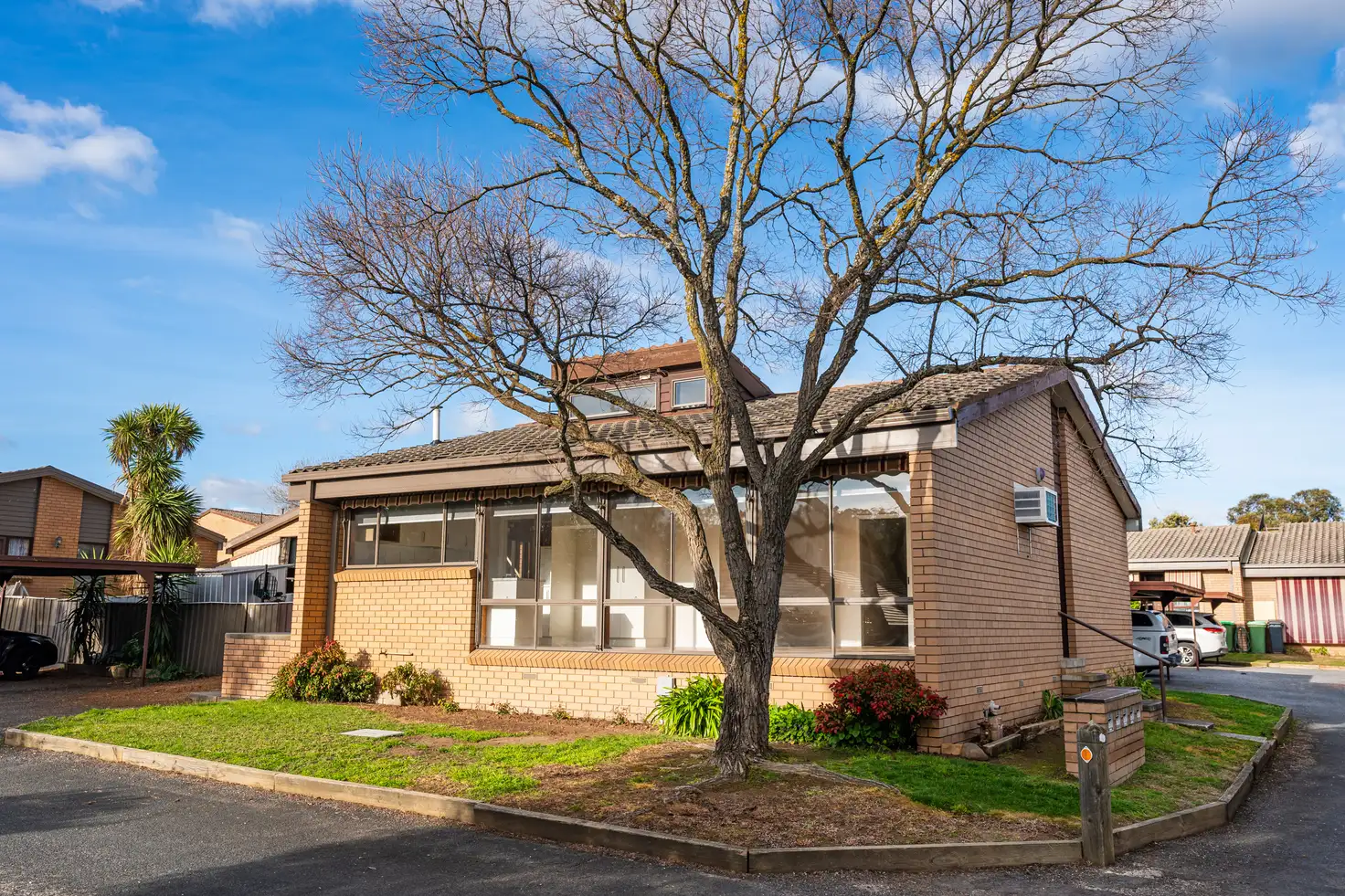 Main view of Homely townhouse listing, 42/588 Oliver Street, Lavington NSW 2641