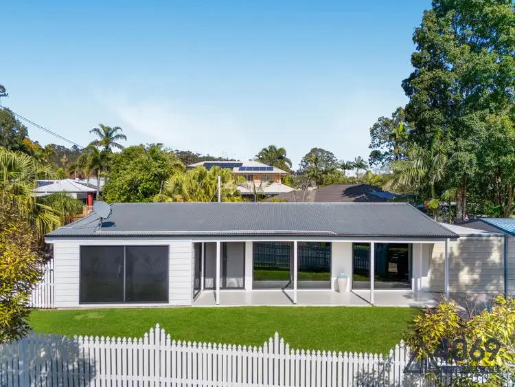 1 Bellini Court, Fig Tree Pocket QLD 4069