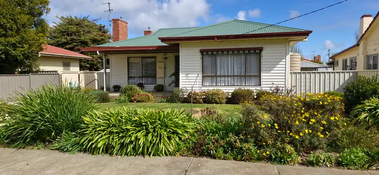 20 Hopetoun Street, Rochester VIC 3561