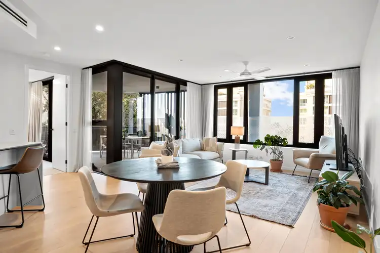 202/20 Castlebar Street, Kangaroo Point QLD 4169