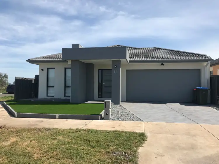 18 Pantanal Road, Tarneit VIC 3029