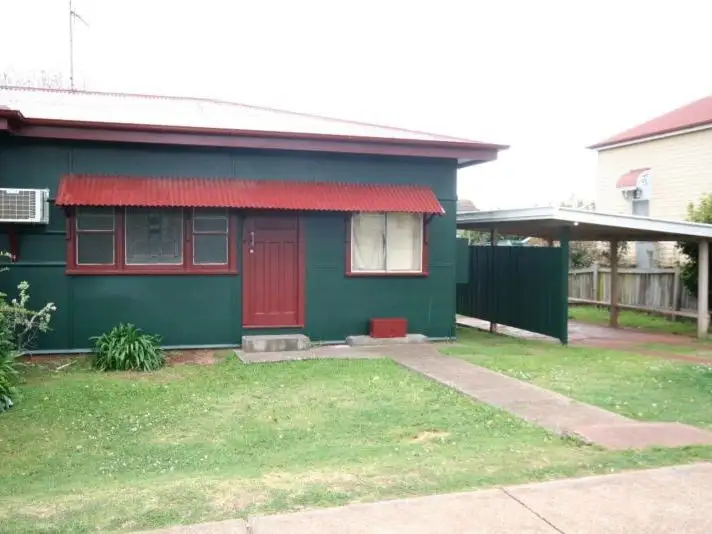 1/165 Perth Street, South Toowoomba QLD 4350