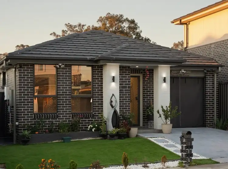 5 Scythe Avenue, Austral NSW 2179