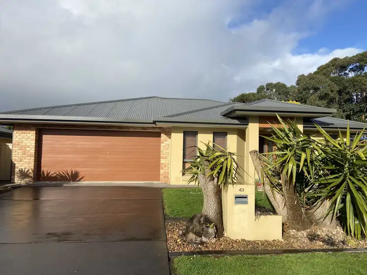43 WILLOW AVENUE, Mount Gambier SA 5290