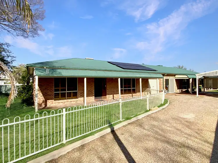 1/122 York Street, Forbes NSW 2871
