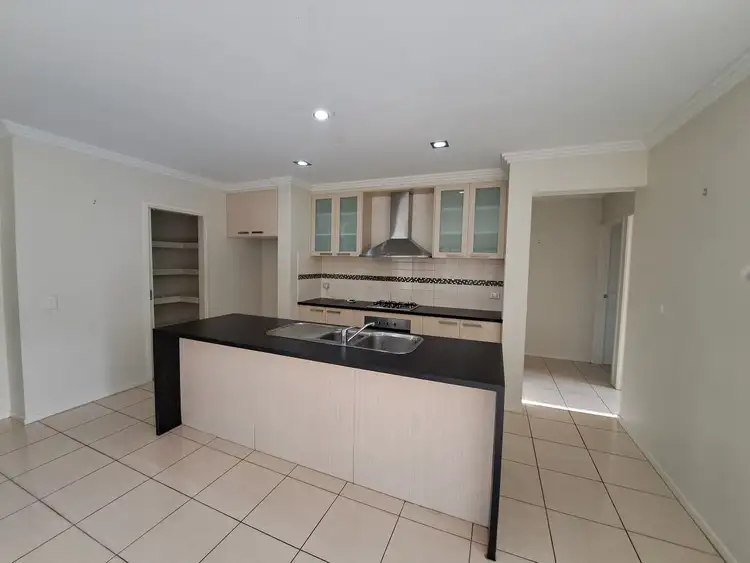 Sixth view of Homely house listing, 25 Kurrajong Crescent, West Albury NSW 2640