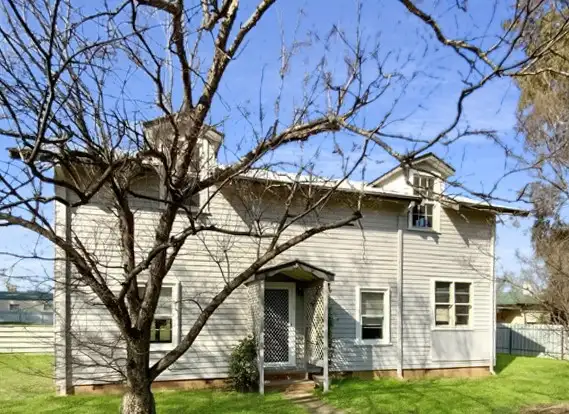 3 Little Queen Street, Forbes NSW 2871