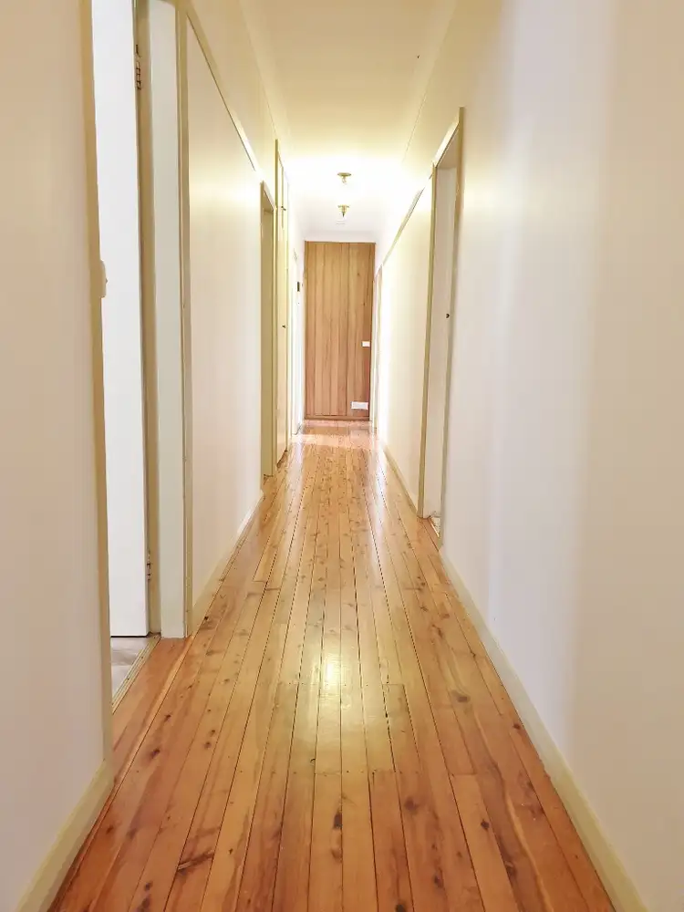 Fifth view of Homely house listing, 18 Beveridge Crescent, Dubbo NSW 2830