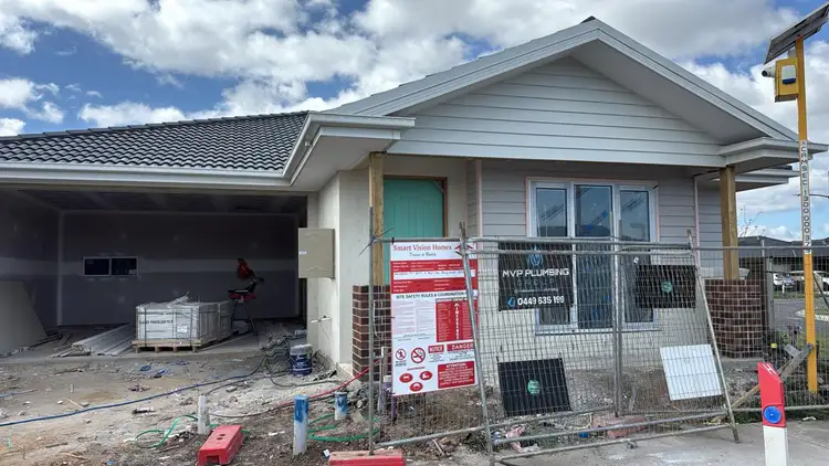 2 Bega Way, Donnybrook VIC 3064