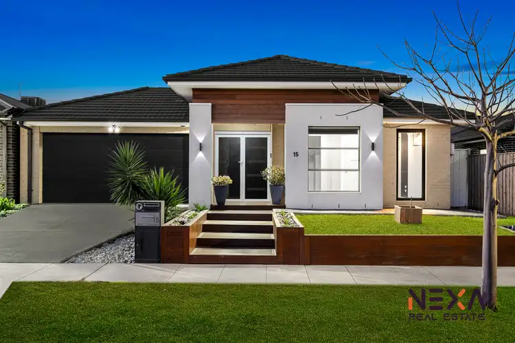 15 Coach Dve, Donnybrook VIC 3064