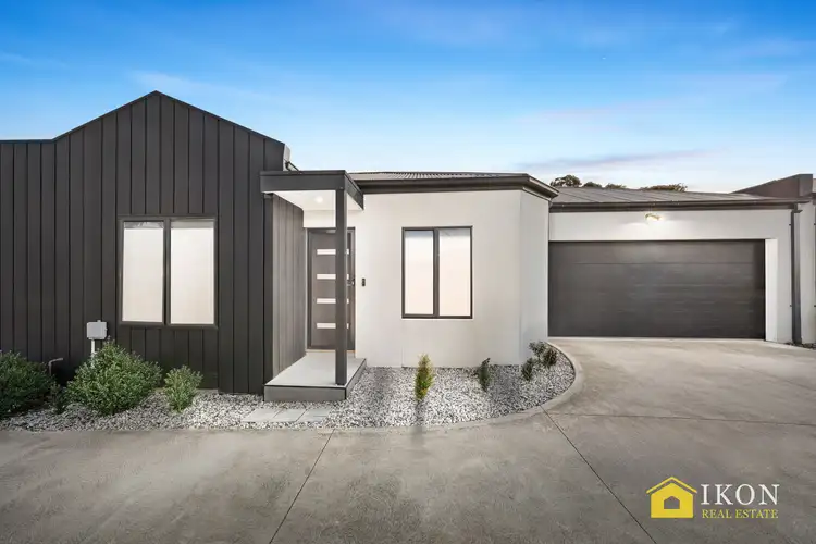 4/4A STANLEY STREET, Wallan VIC 3756