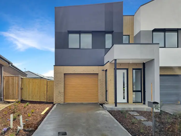 7 Consaw Street, Armstrong Creek VIC 3217