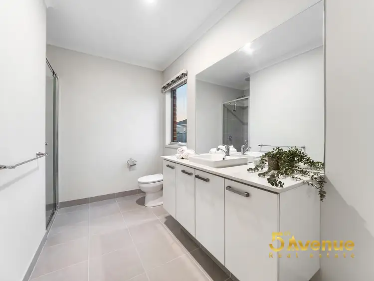 Fourth view of Homely house listing, 8 Woodstock Drive, Cranbourne North VIC 3977