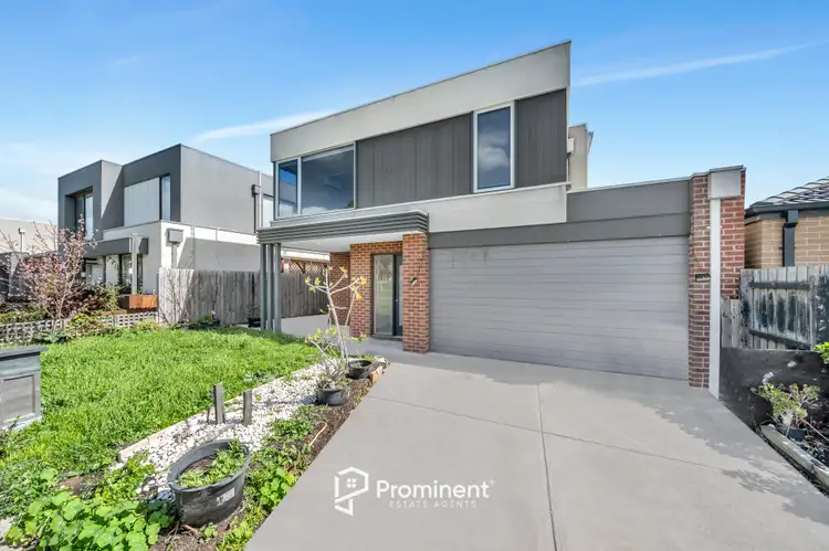 12 Fiorelli Boulevard, Cranbourne East VIC 3977