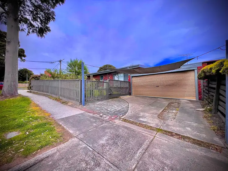 42 Hawthorn Road, Burwood East VIC 3151