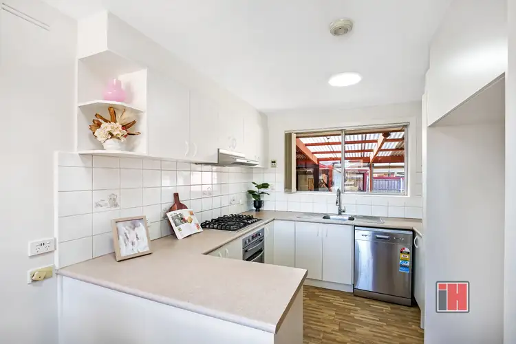 Fifth view of Homely house listing, 28 Louise Street, Lalor VIC 3075