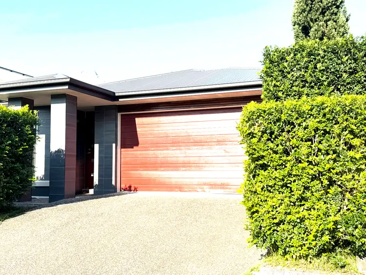 15 Vale Avenue, Arundel QLD 4214