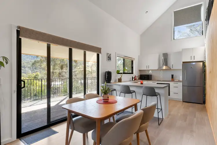 30 Valley Fair Rise, Macs Cove VIC 3723