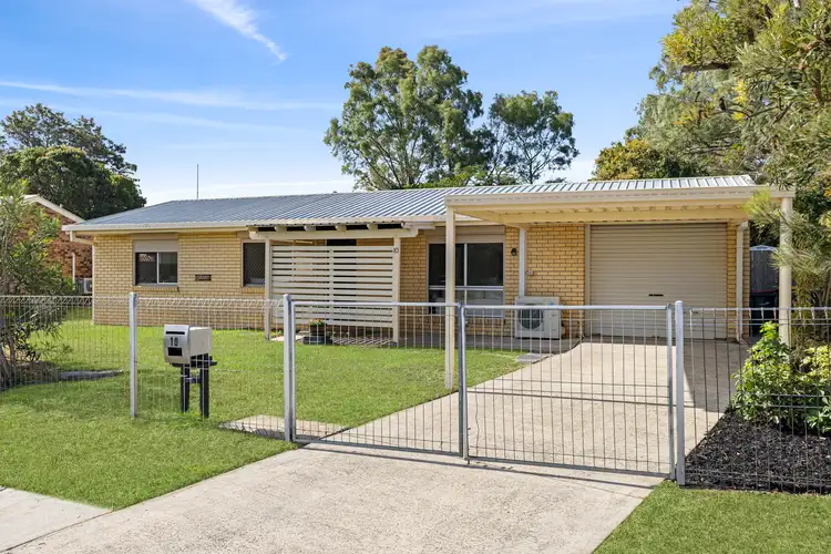 10 Dorunda Avenue, Beachmere QLD 4510