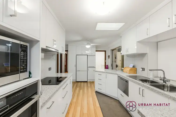 49 Chisham Avenue, Parmelia WA 6167