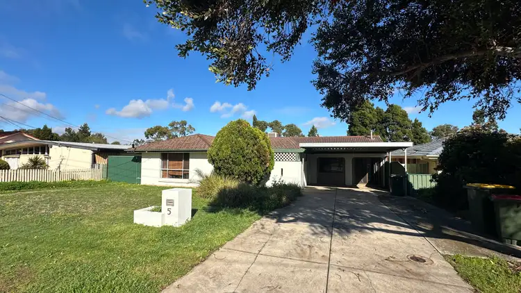 5 Dorian Street, Para Vista SA 5093