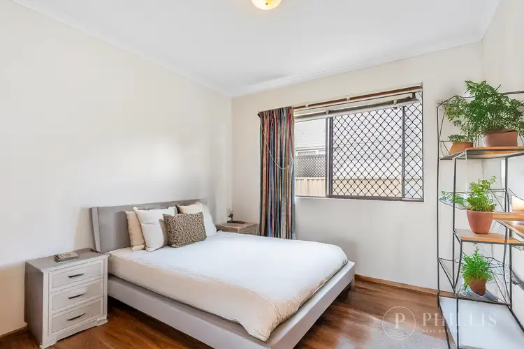 Sixth view of Homely unit listing, 2/1 Meyer Street, Southport QLD 4215