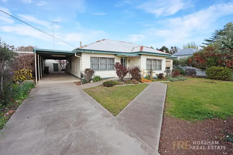 7 Tena Avenue, Horsham VIC 3400