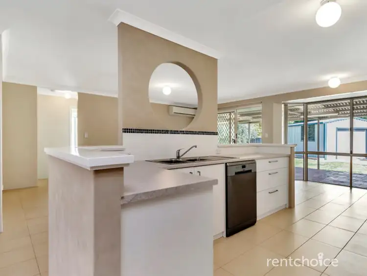 Second view of Homely house listing, 9 Monclair Court, Meadow Springs WA 6210