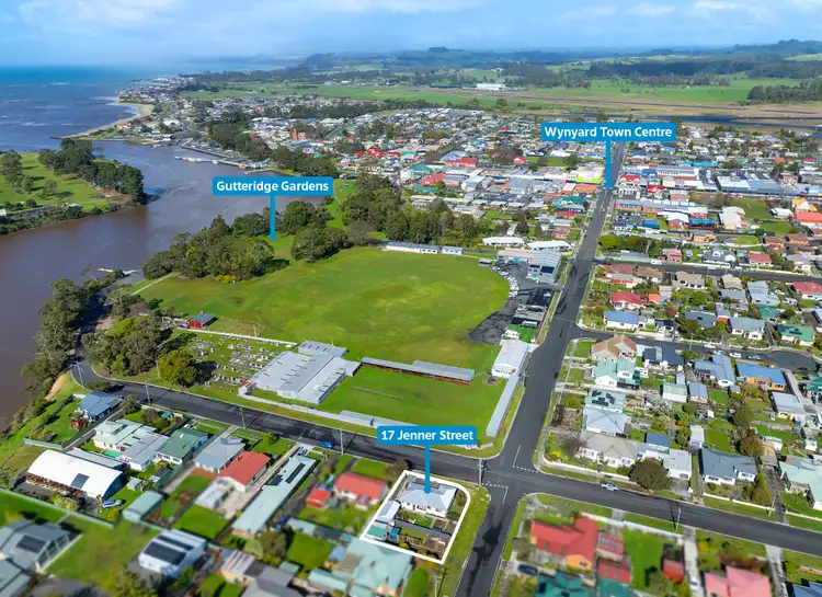 17 Jenner Street, Wynyard TAS 7325