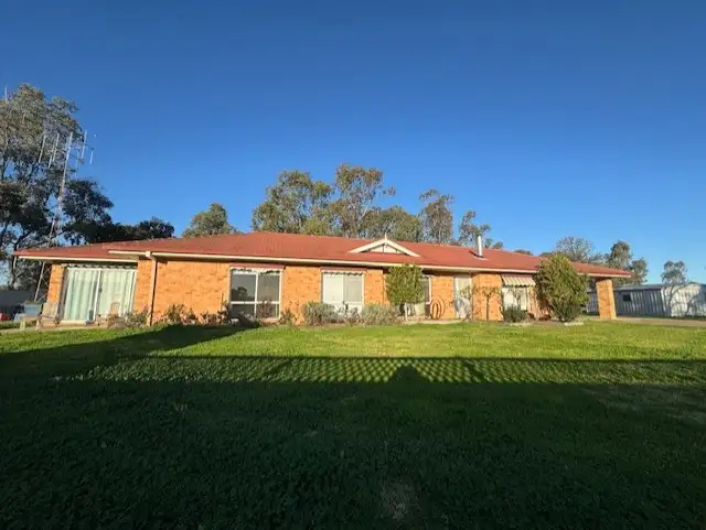 1 Punt Road, Barham NSW 2732