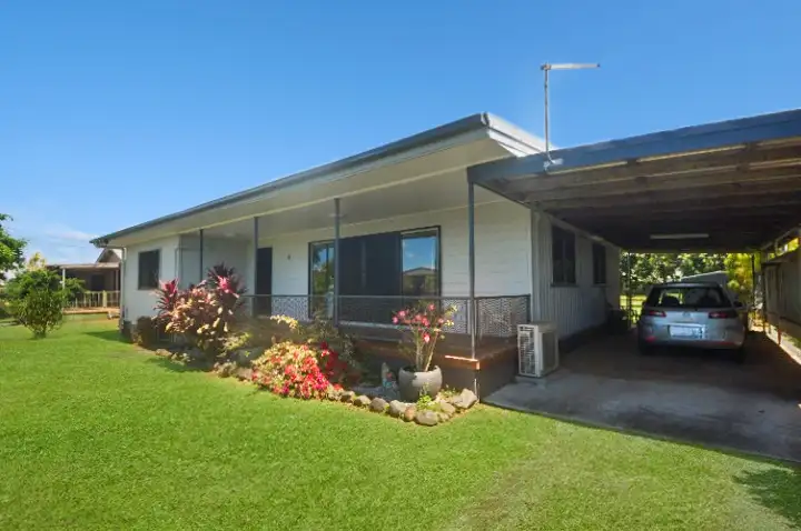 9 Shay Street, Wangan QLD 4871
