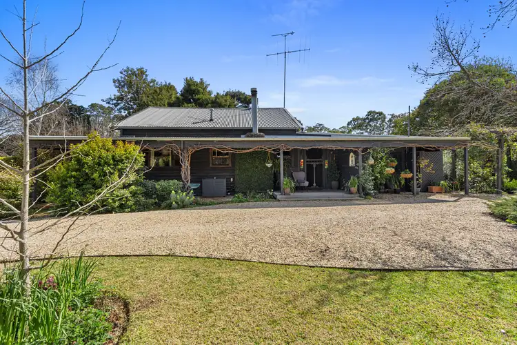 51-53 Livingstone St, Avenel VIC 3664