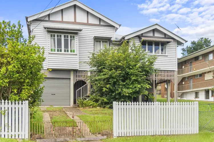 54 Fifth Avenue, Kedron QLD 4031