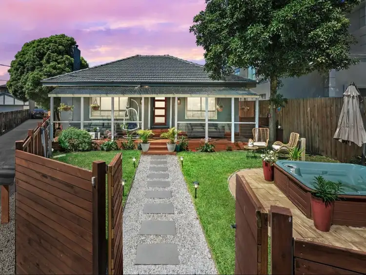 1/6 Inga Court, Chadstone VIC 3148
